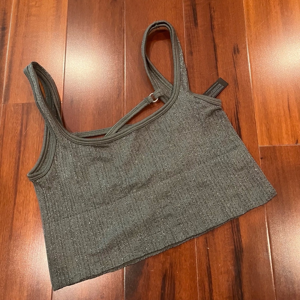 UO Out From Under Urban Outfitters Gray Top Metallic Crop Criss Cross Back Sz XS